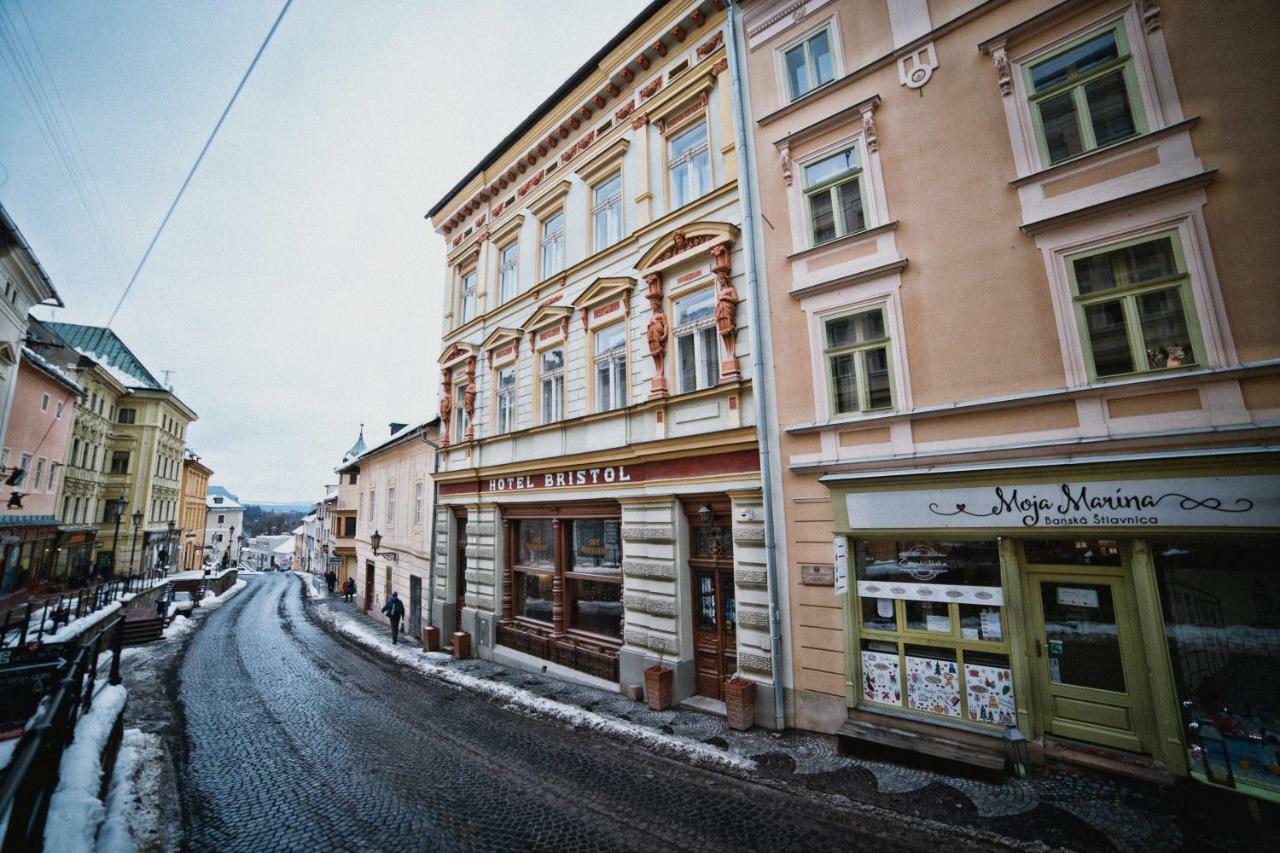 Hotel Bristol Banská Štiavnica Buitenkant foto